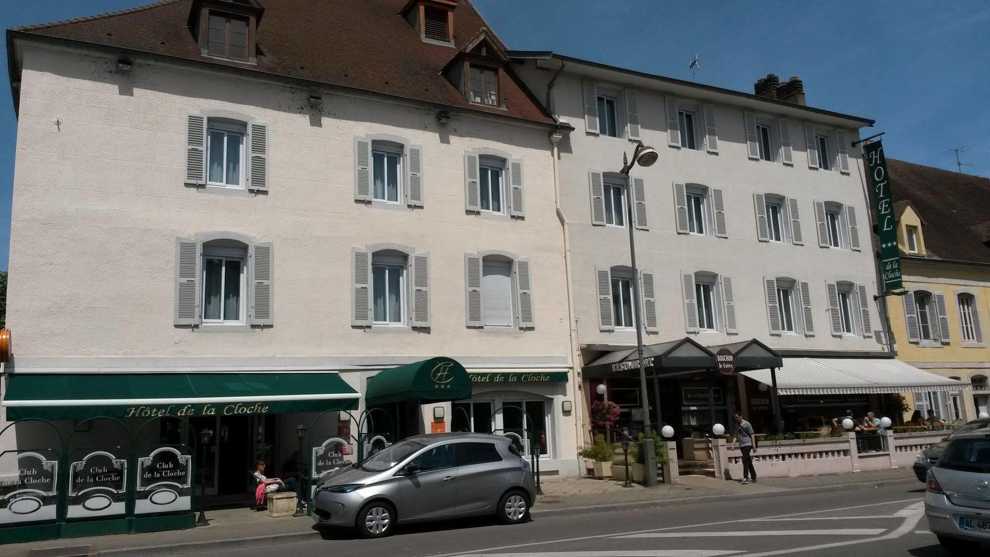 Hotel De La Cloche โดล ภายนอก รูปภาพ